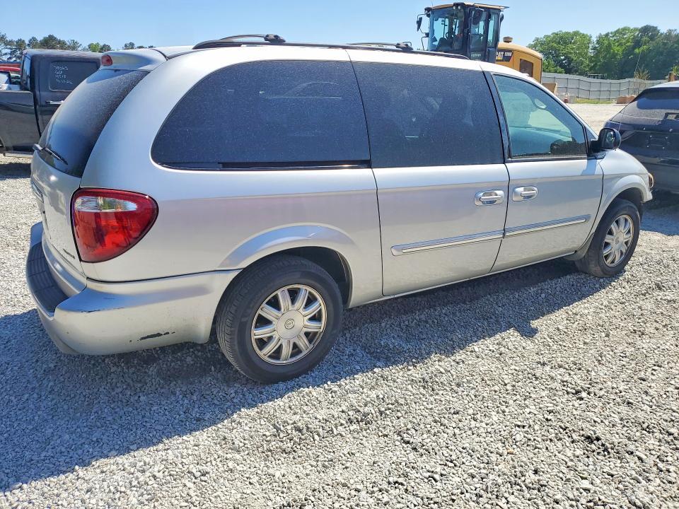 2006 Chrysler Town & Country Touring