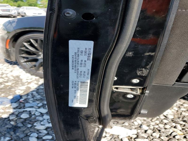 2018 Dodge Charger r