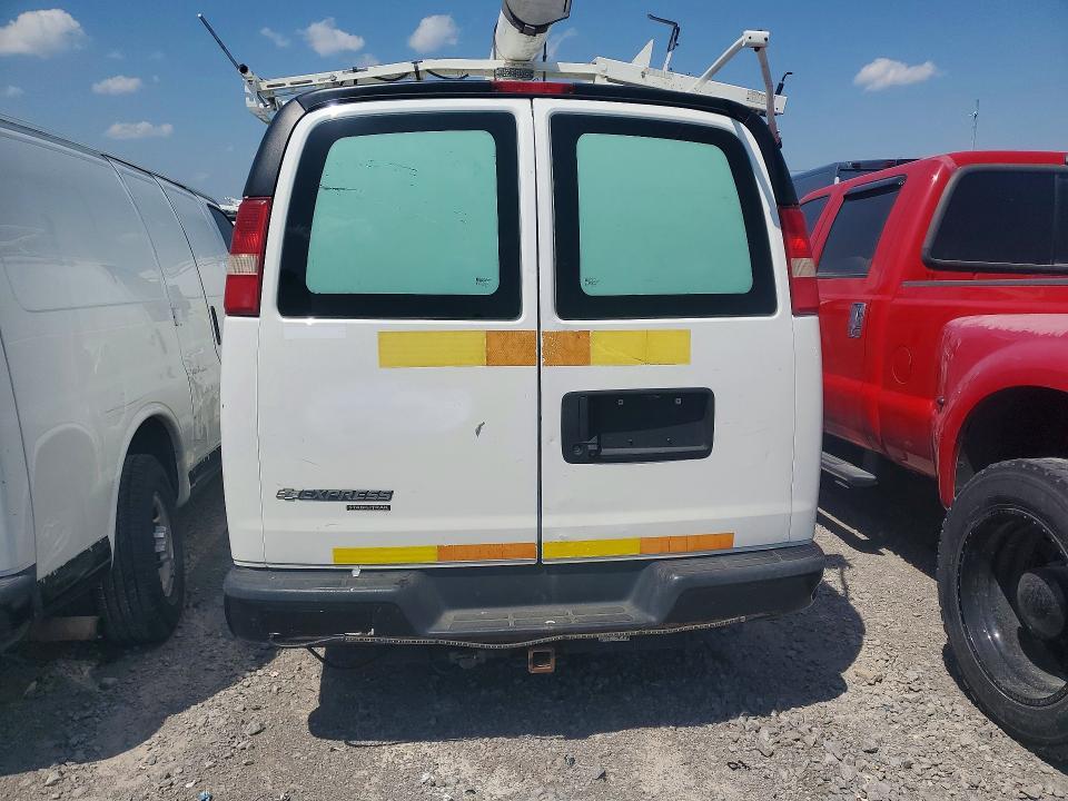 2013 Chevrolet Express G2500