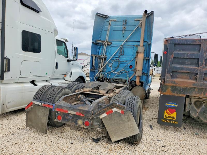 2002 Volvo VN VNL