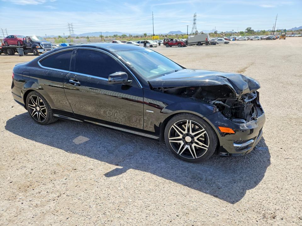 2014 Mercedes-Benz C 250