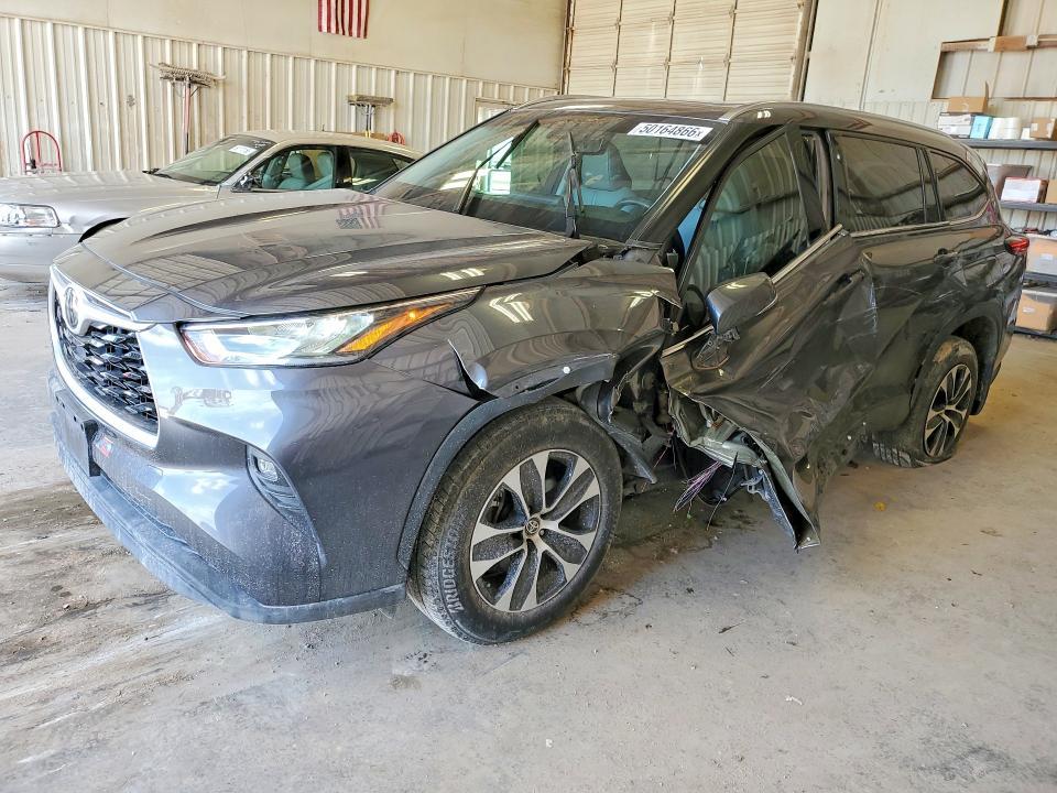 2020 Toyota Highlander xle