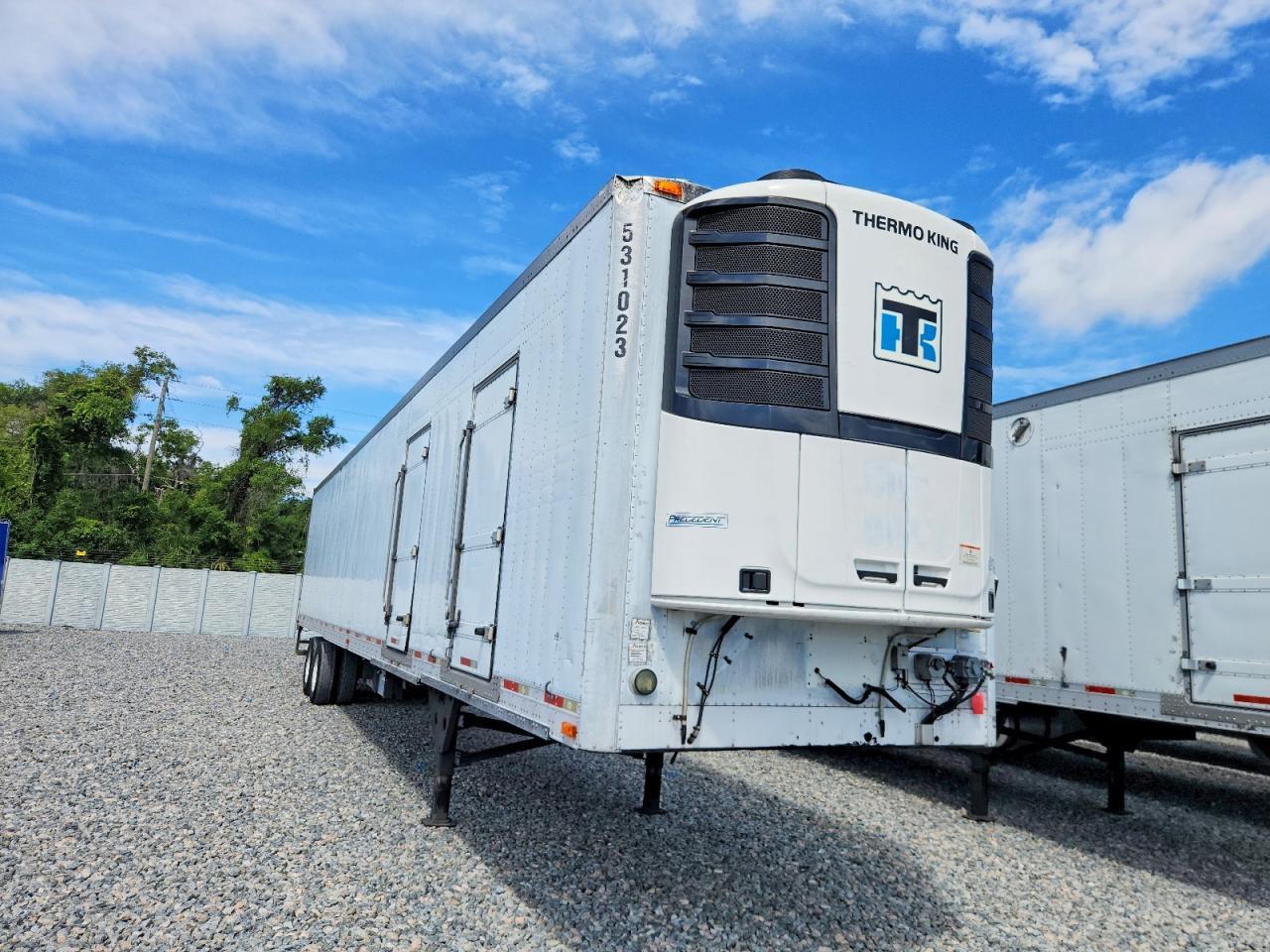 2014 Utility VS2RA Refrigerated Van Trailer