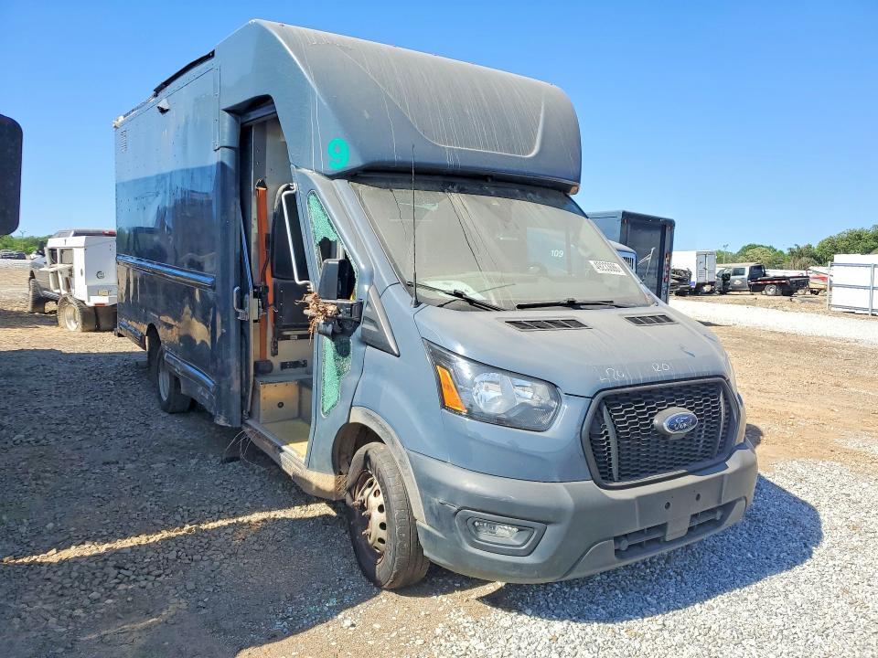 2022 Ford Transit 350 HD Delivery Truck