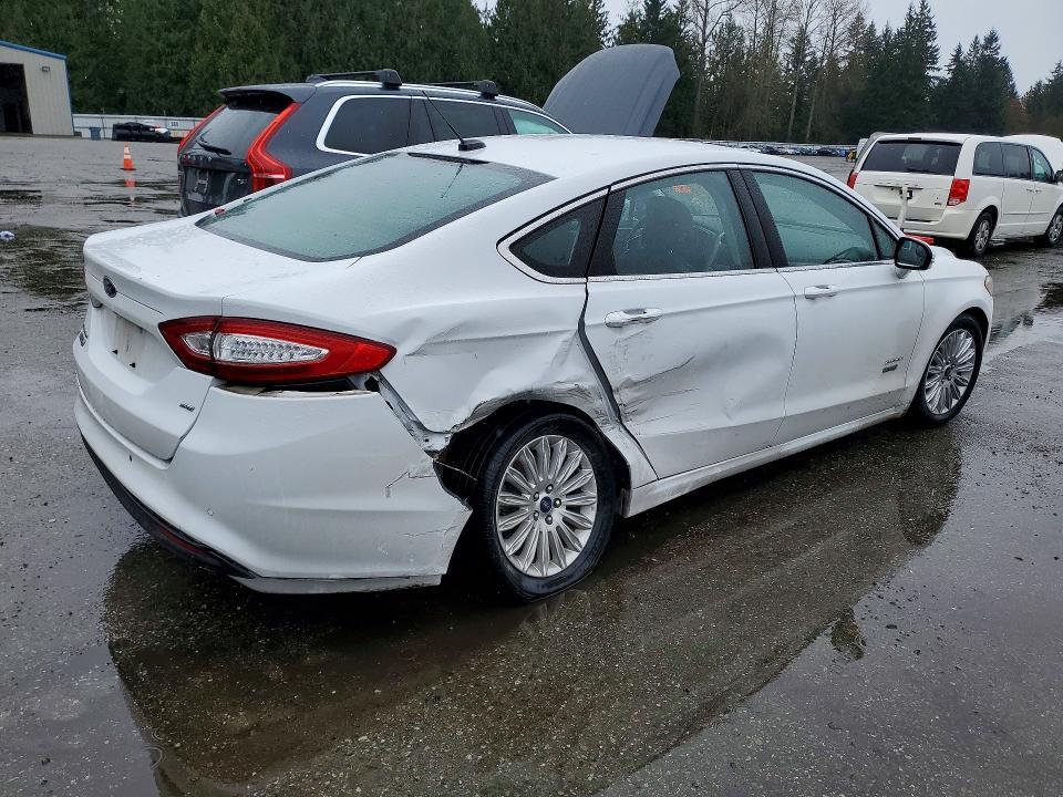 2015 Ford Fusion se Phev