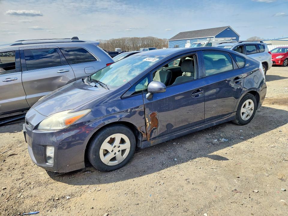 2010 Toyota Prius iii