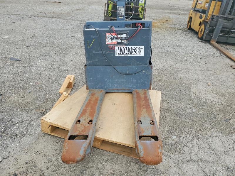 1998 Barrett Pallet Jack