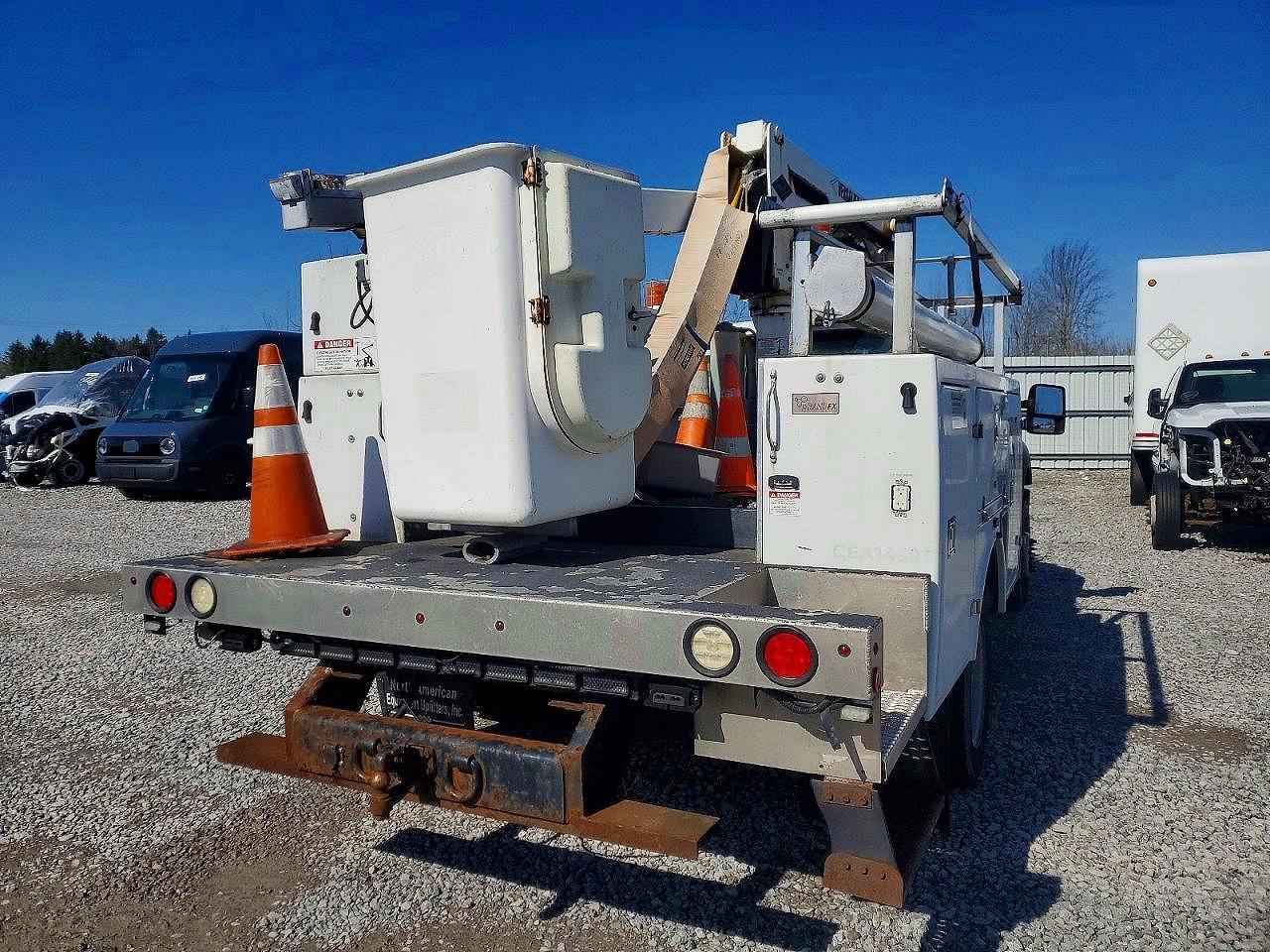 2012 Ford F450 Super Duty Bucket Truck