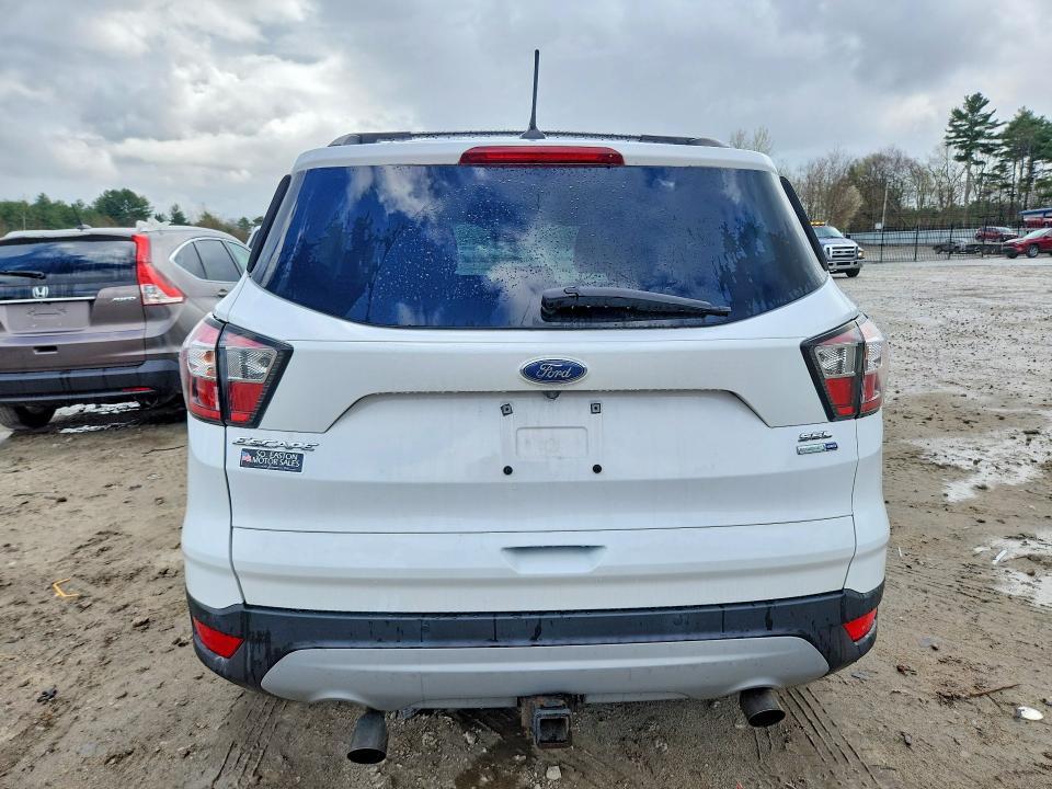 2018 Ford Escape sel