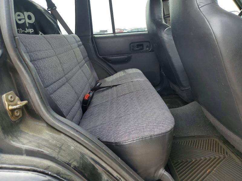 1999 Jeep Cherokee Sport