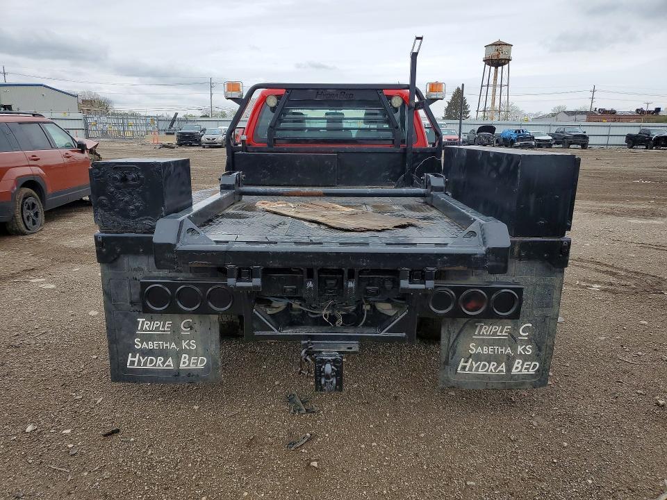 2016 Ford F350 Super Duty Flatbed Truck