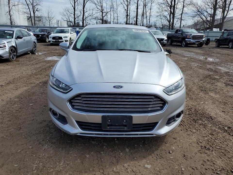 2013 Ford Fusion se Hybrid
