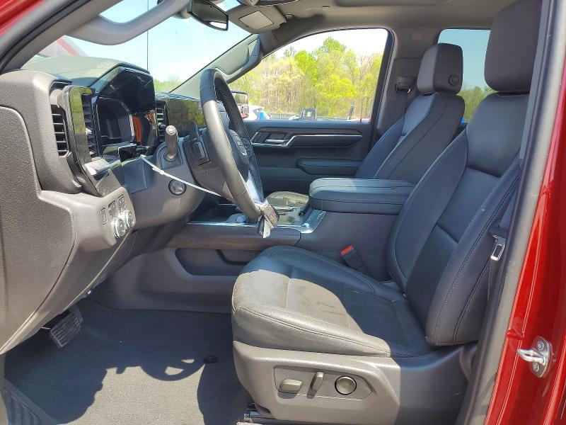 2024 GMC Sierra K1500 SLT