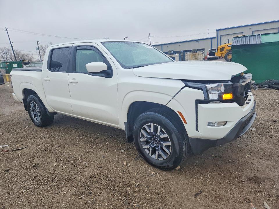 2023 Nissan Frontier sv