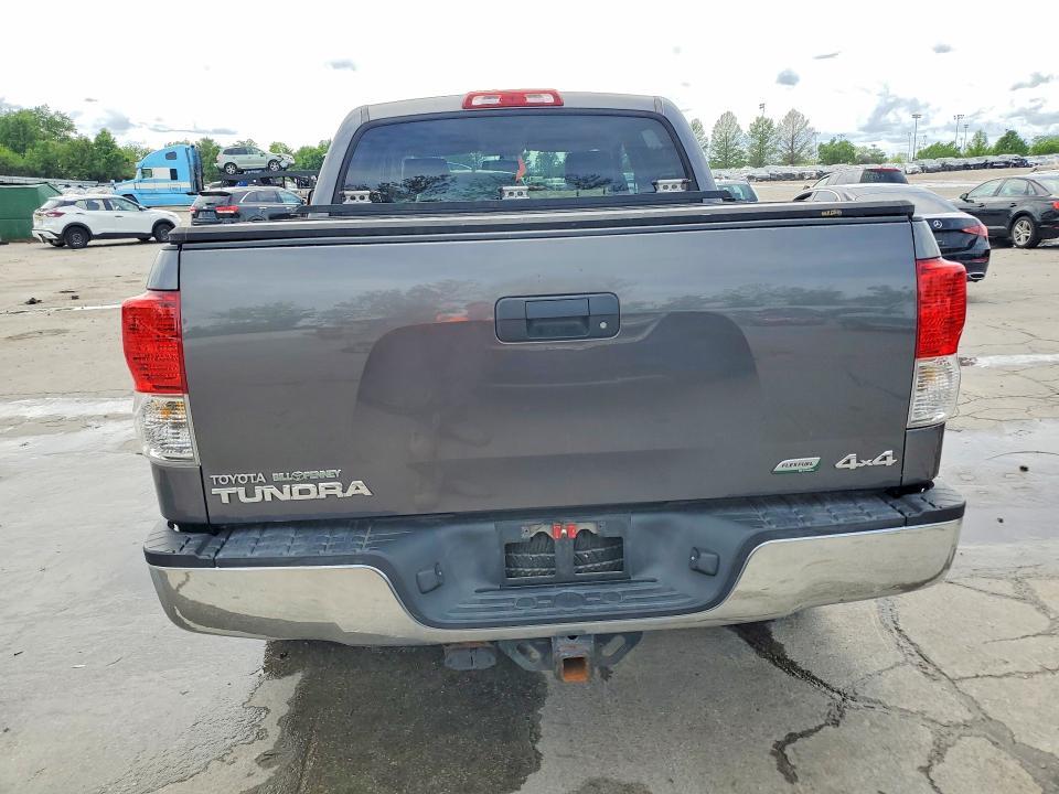 2011 Toyota Tundra Crewmax SR5
