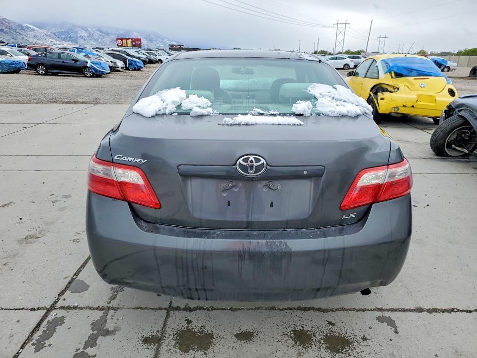 2009 Toyota Camry le