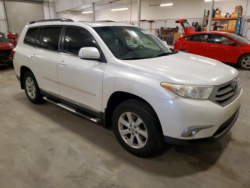 2012 Toyota Highlander se