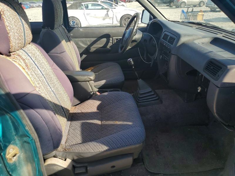 1997 Nissan Truck XE