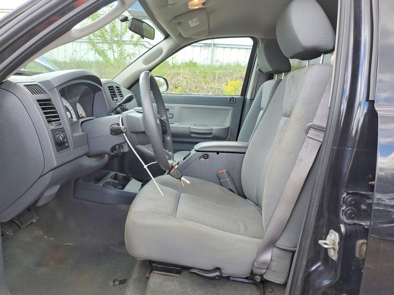 2007 Dodge Dakota Quattro