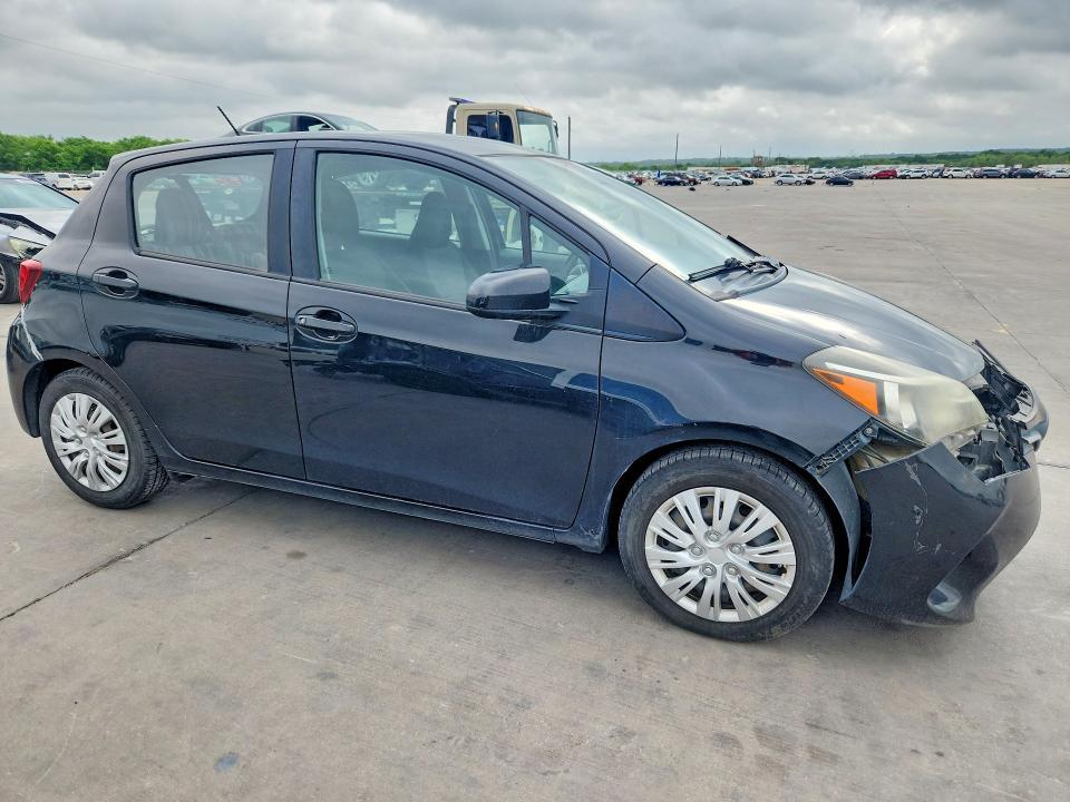 2017 Toyota Yaris 5-door l Fleet