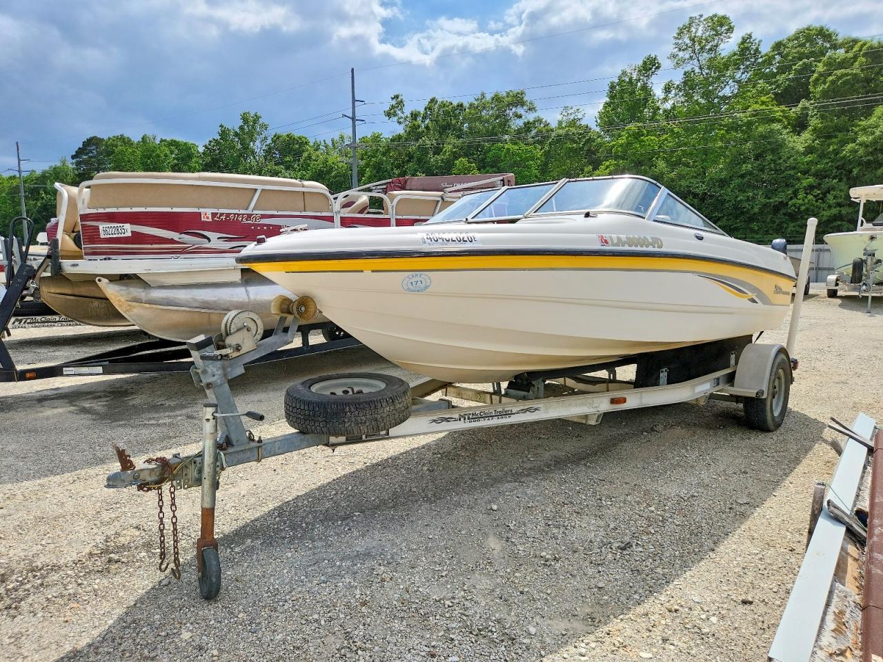 2001 Chaparral 19 SSI