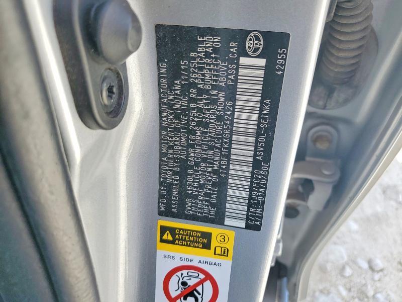 2016 Toyota Camry le