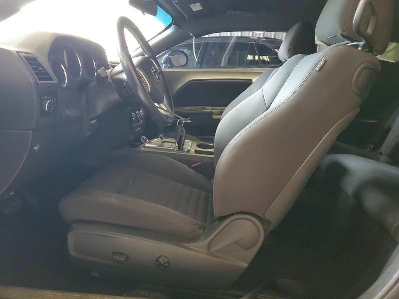 2014 Dodge Challenger sxt