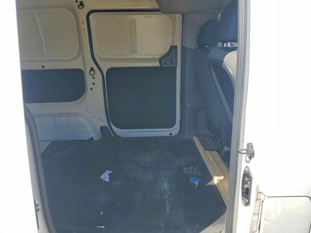 2021 Nissan NV200 S