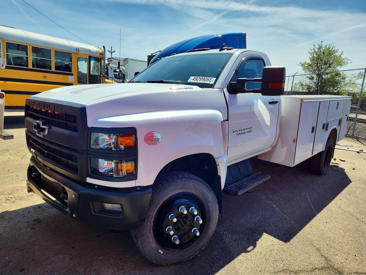 2021 Chev Silverado Medium Duty