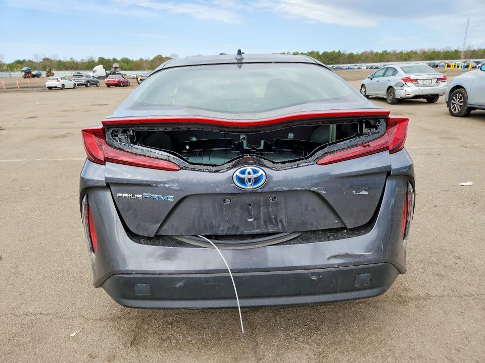 2020 Toyota Prius Prime le