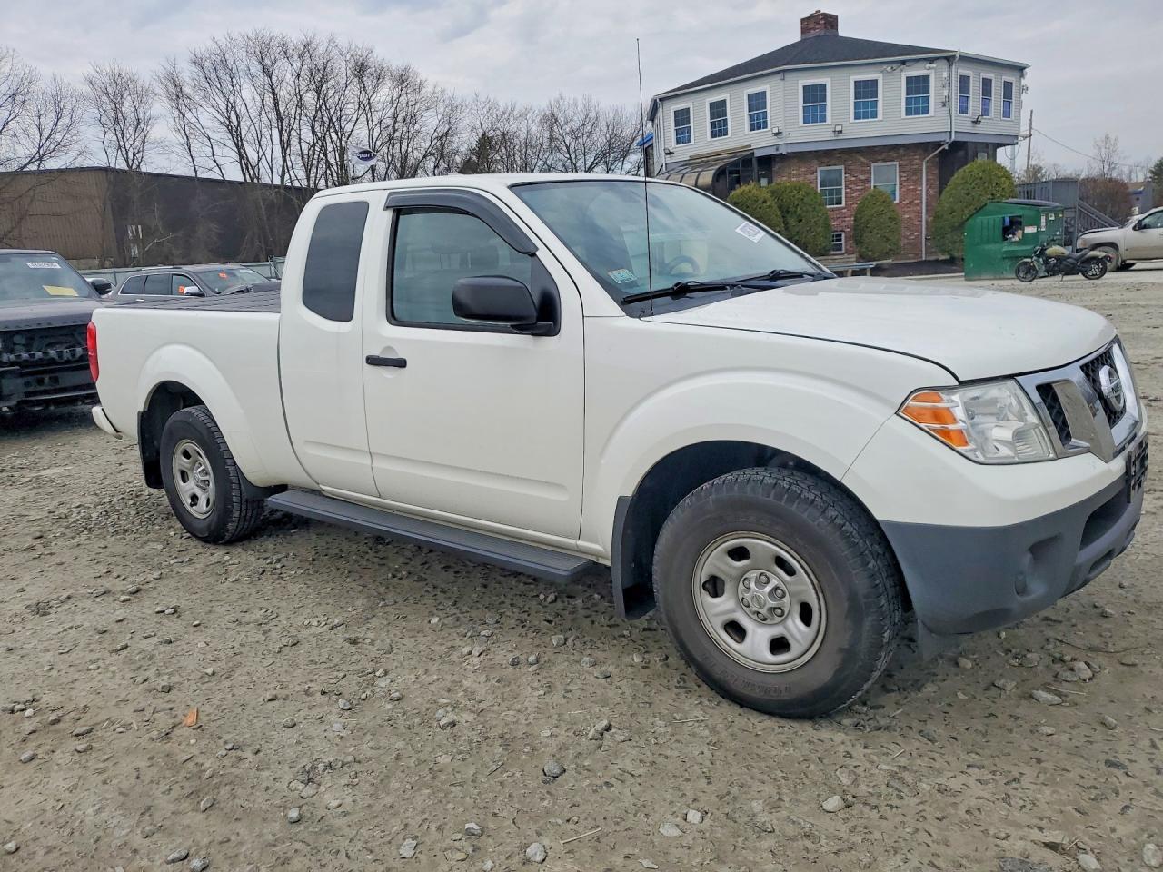 2019 Nissan Frontier S
