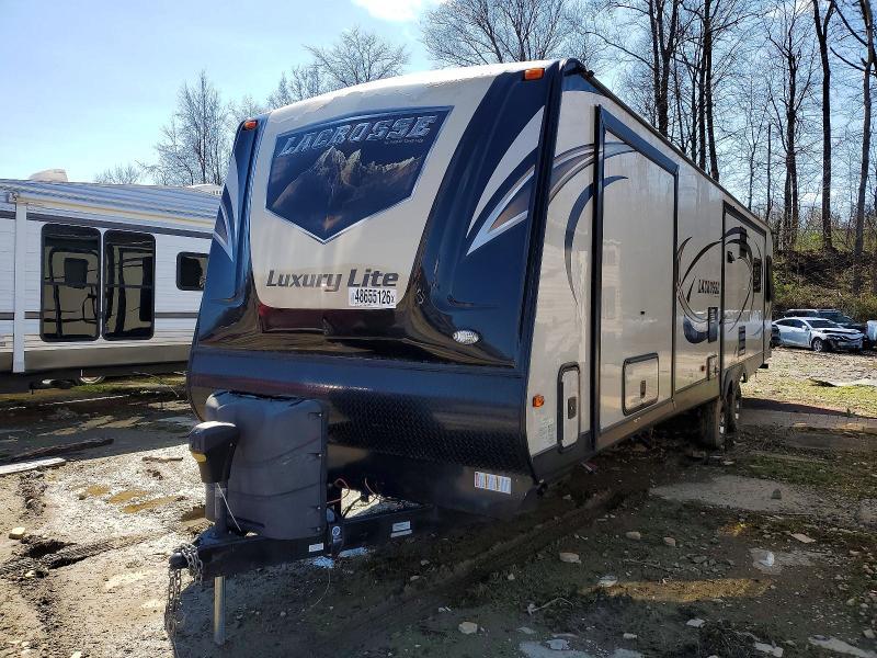 2017 Foresriver 2017 Forest River Lacrosse Camper