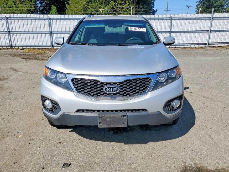 2013 KIA Sorento lx