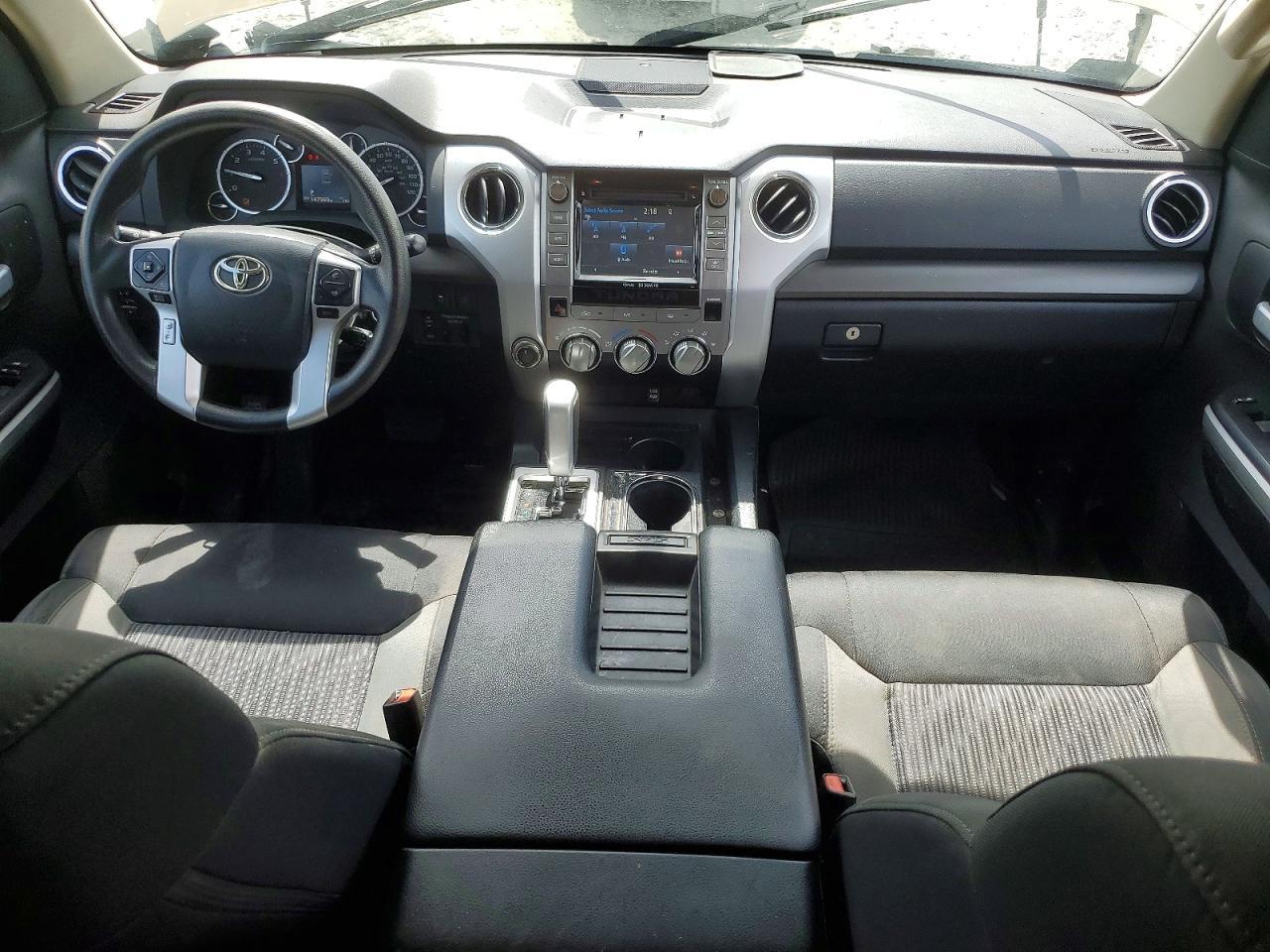 2017 Toyota Tundra SR5