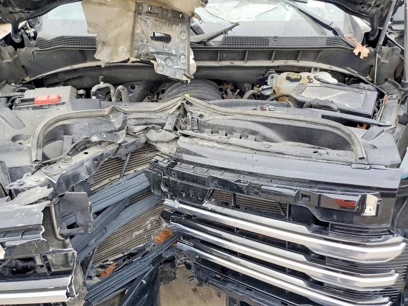 2023 Chevrolet Silverado C1500 High Country