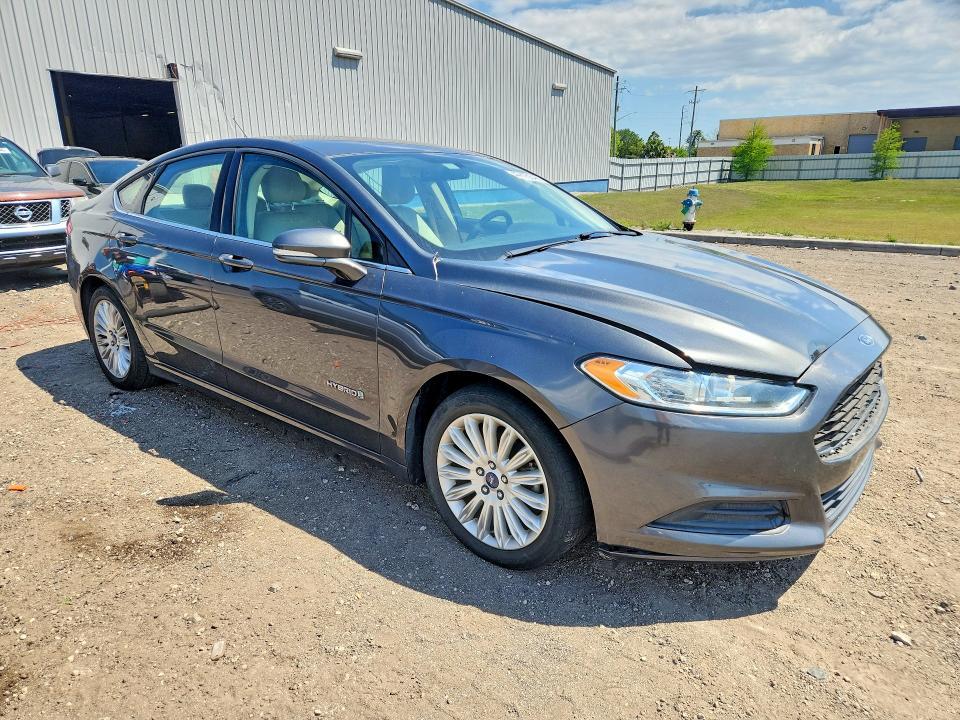 2015 Ford Fusion se Hybrid