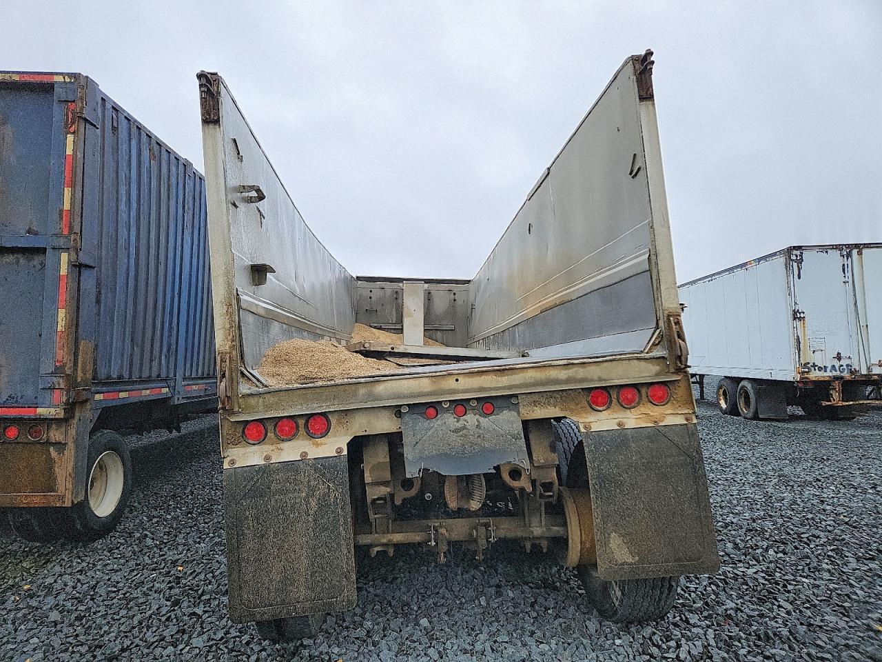 2007 Trailstar END Dump Trailer