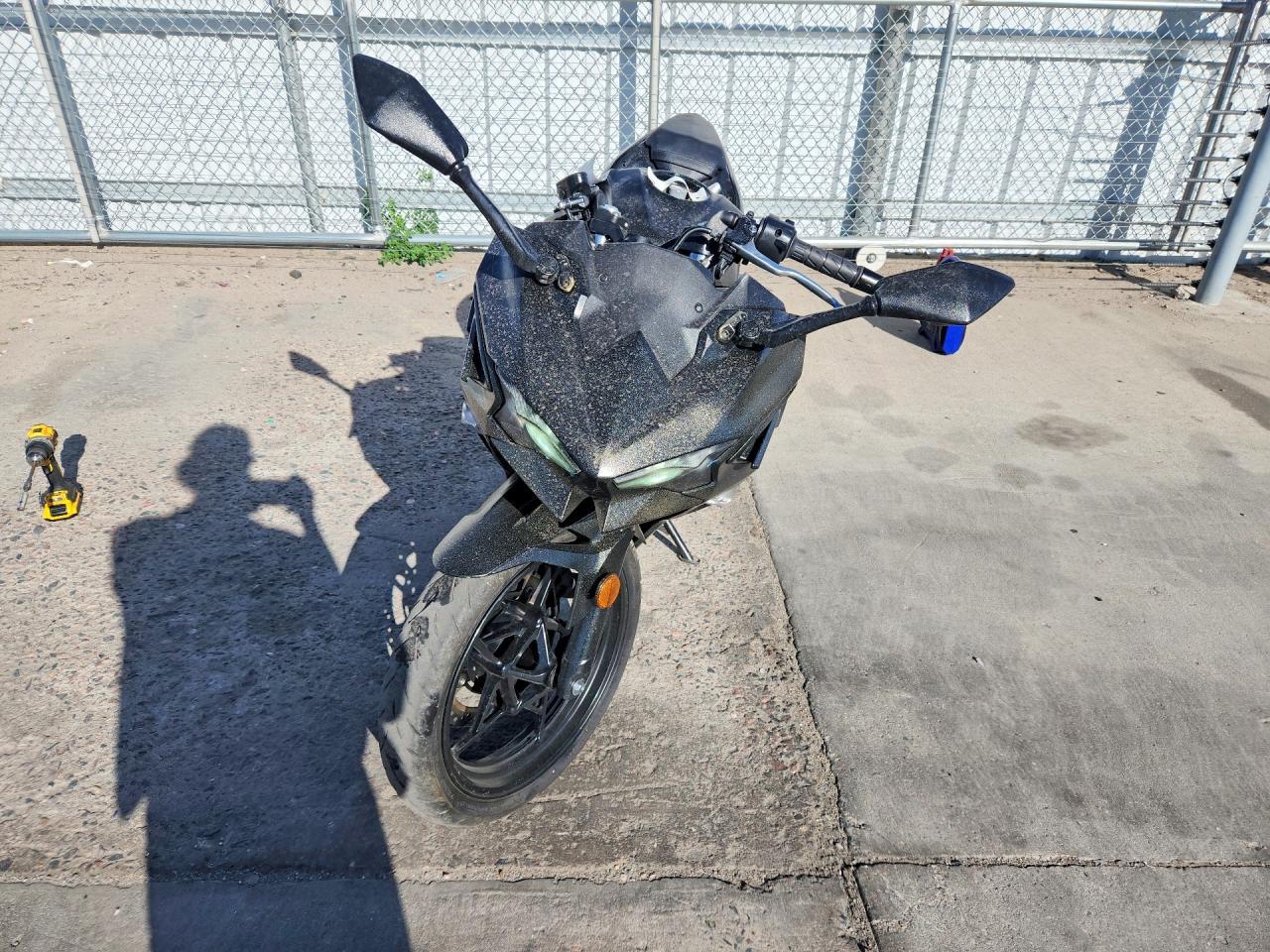 2025 Kawasaki EX500 H