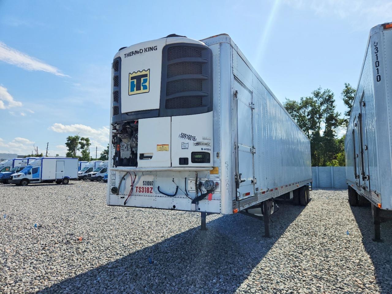 2013 Utility VS2RA Refrigerated Van Trailer