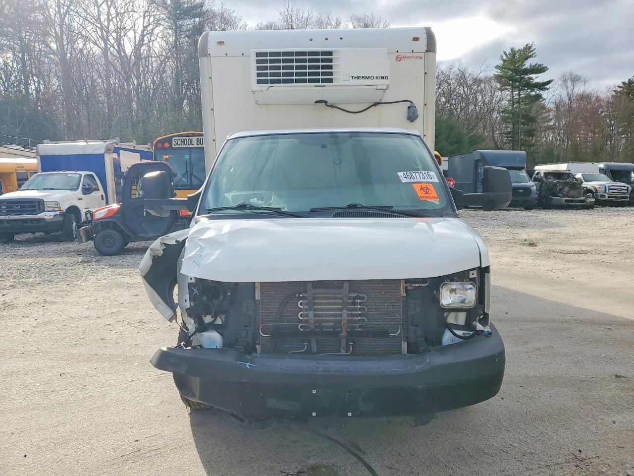 2015 GMC Savana Cutaway G3500