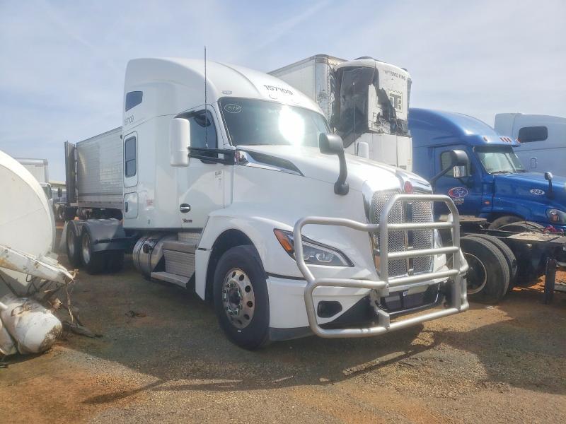 2025 Kenworth T680 Semi Truck
