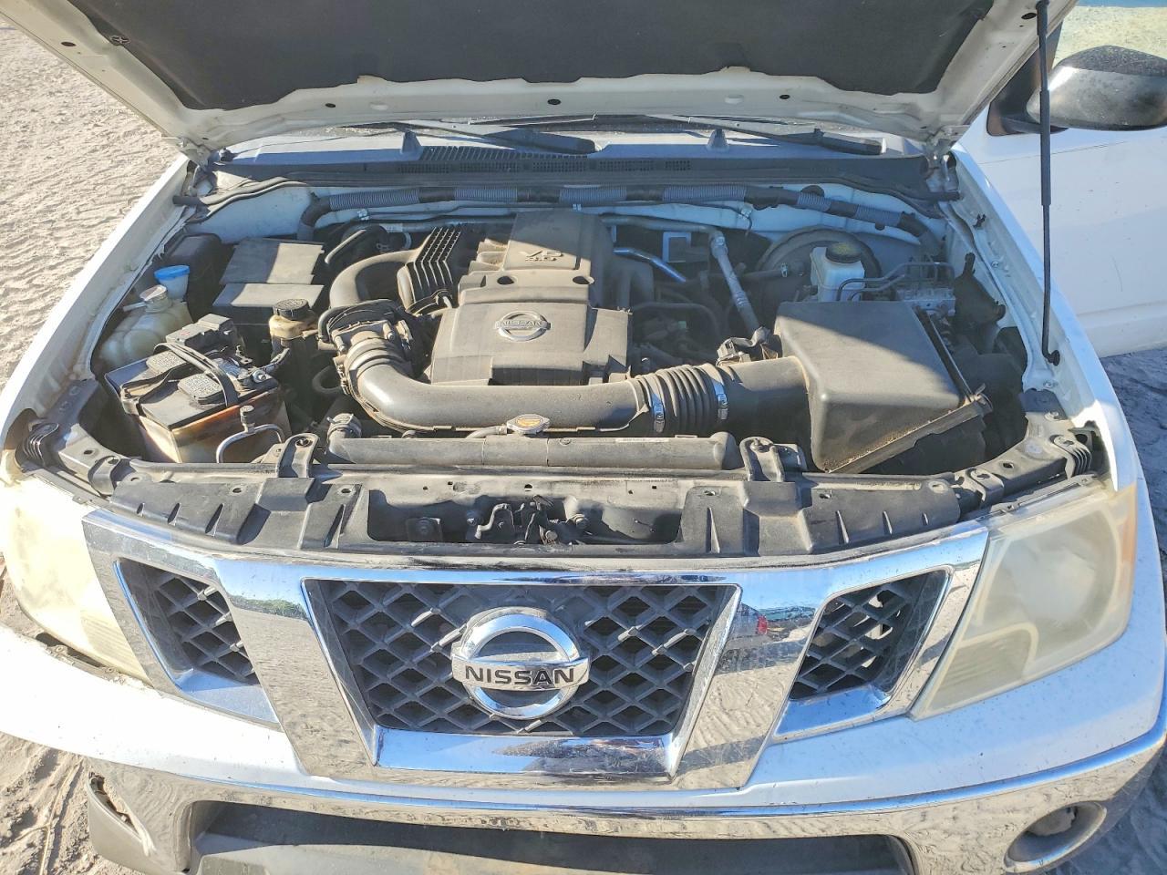 2011 Nissan Frontier S