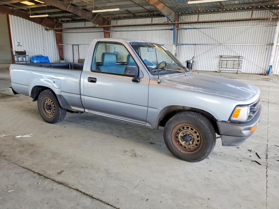 1989 Toyota Pickup Base