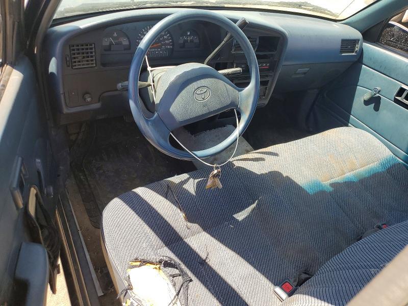 1993 Toyota Pickup Deluxe