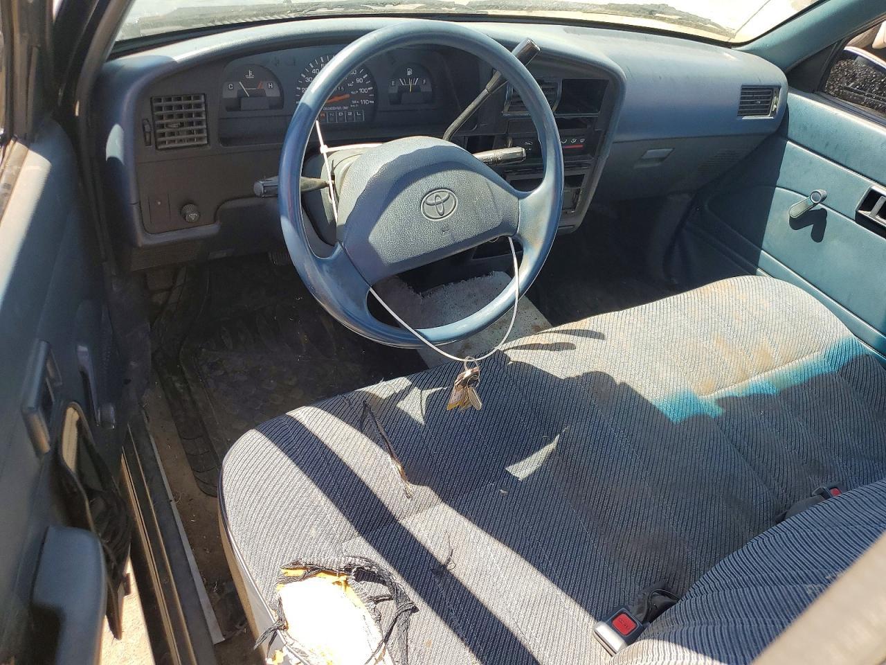 1993 Toyota Pickup Deluxe