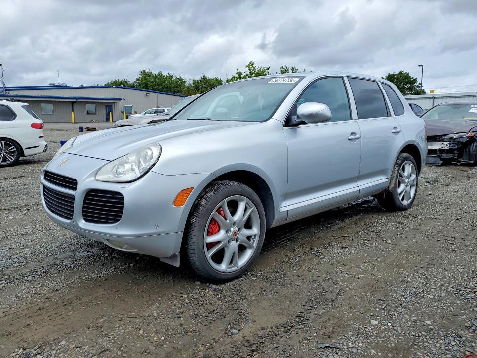 2004 Porsche Cayenne Turbo
