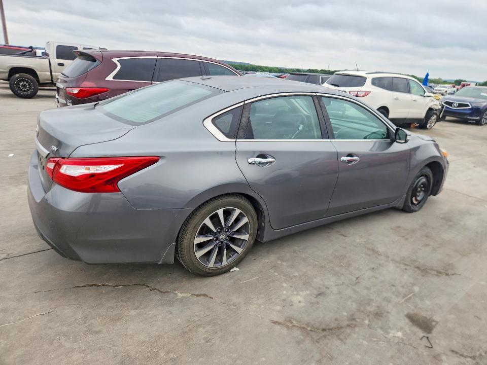 2016 Nissan Altima 2.5 sv