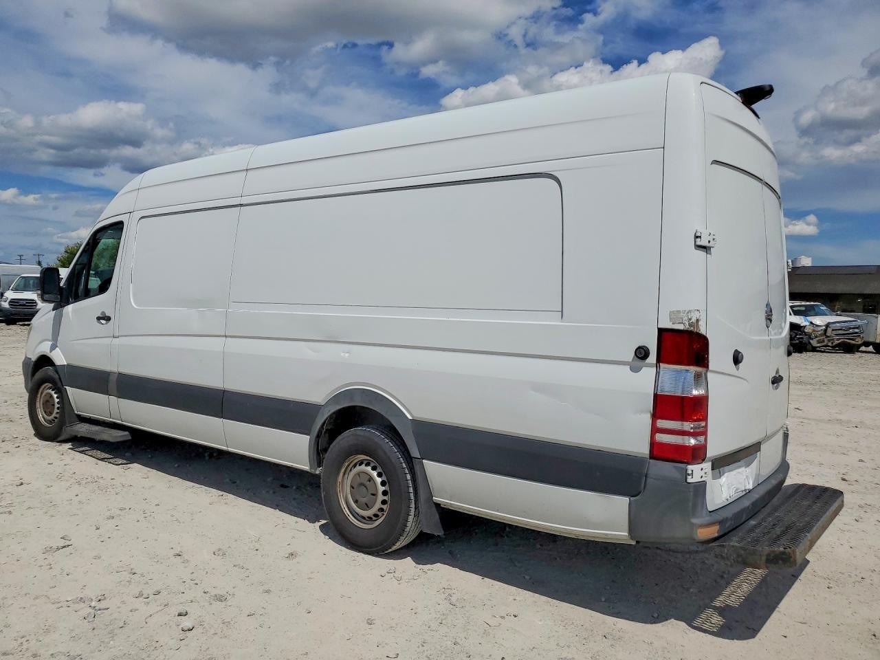2014 Freightliner Sprinter 2500