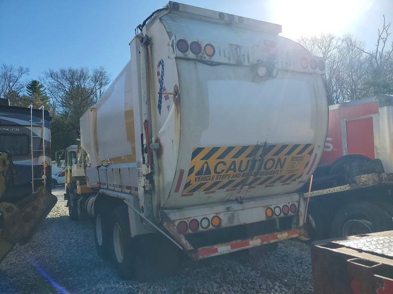 2010 Autocar Llc Xpeditor Refuse Truck