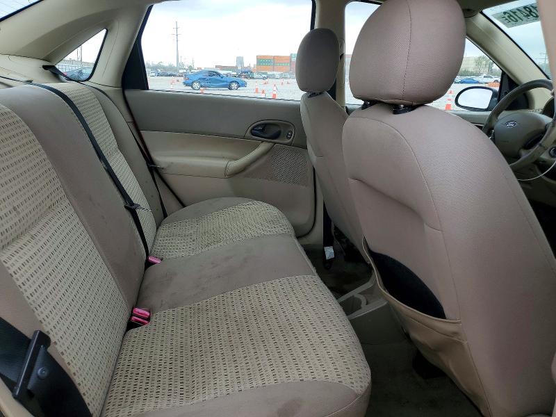2005 Ford Focus ZX4